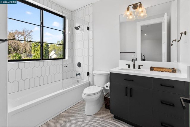 477 Veda Drive, Danville, CA 94526