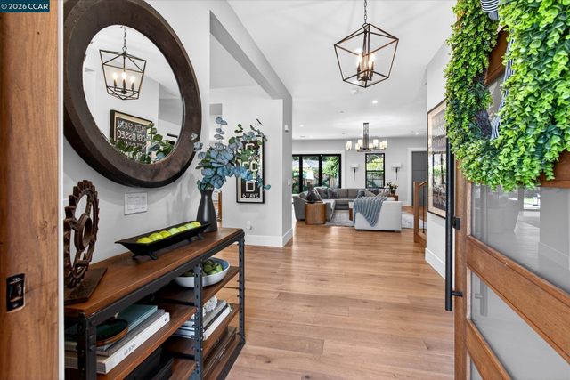 477 Veda Drive, Danville, CA 94526