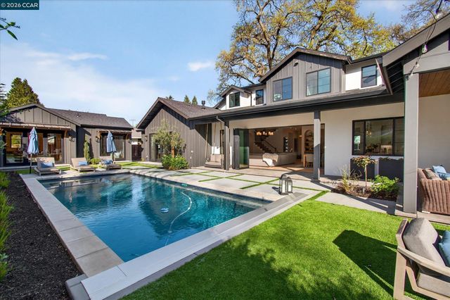 477 Veda Drive, Danville, CA 94526