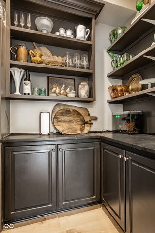 4207 E Main Street, Carmel, IN 46033