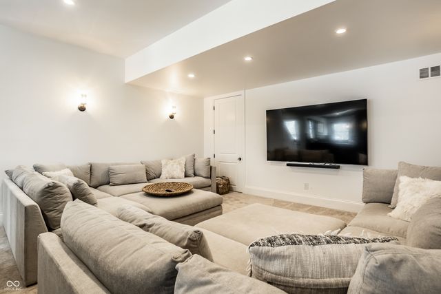 4207 E Main Street, Carmel, IN 46033