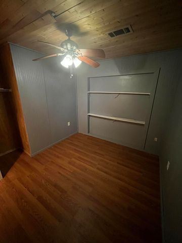 1122 Anderson Dr, Leesville, LA 71446