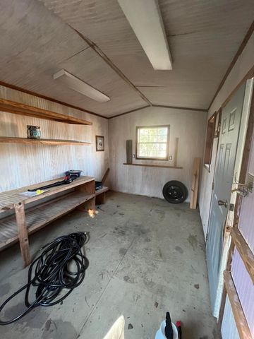 1122 Anderson Dr, Leesville, LA 71446