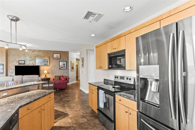335 Bridge Street 1401, Grand Rapids, MI 49504