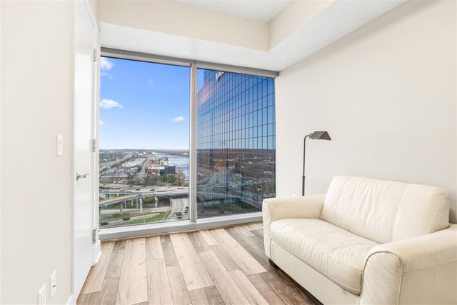 335 Bridge Street 1401, Grand Rapids, MI 49504