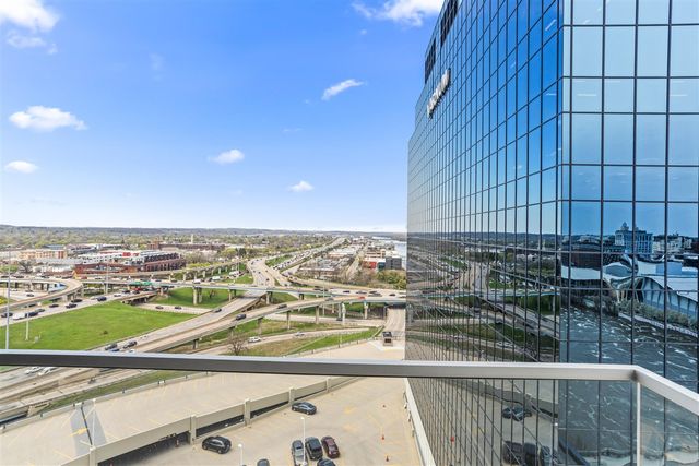 335 Bridge Street 1401, Grand Rapids, MI 49504