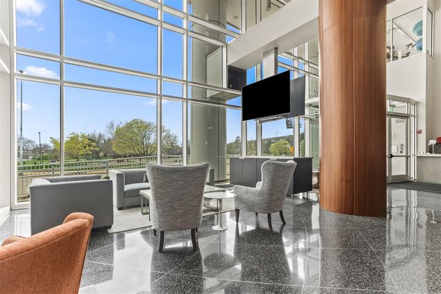 335 Bridge Street 1401, Grand Rapids, MI 49504
