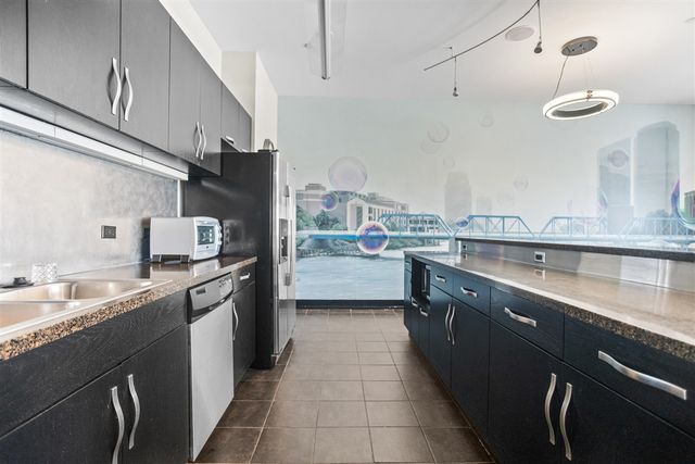 335 Bridge Street 1401, Grand Rapids, MI 49504