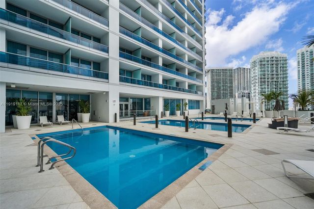 200 Biscayne Boulevard Way 4707, Miami, FL 33131