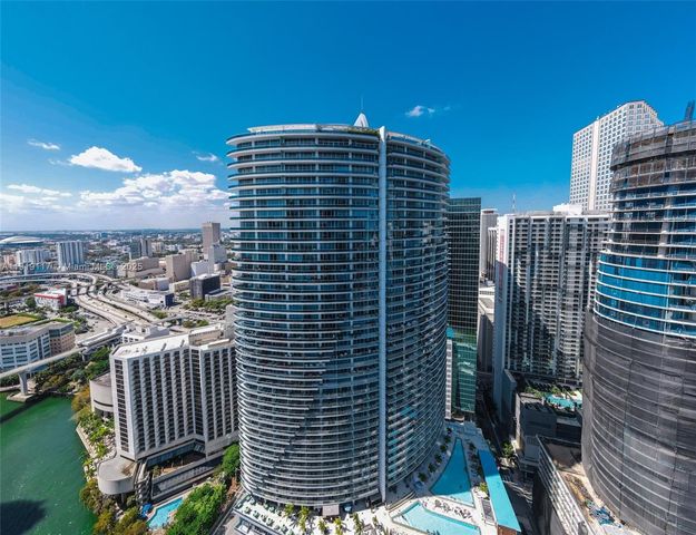 200 Biscayne Boulevard Way 4707, Miami, FL 33131