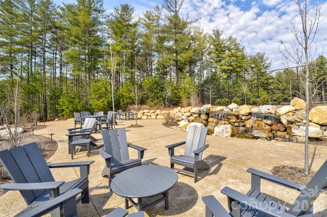 2086 October Drive 147, Nebo, NC 28761