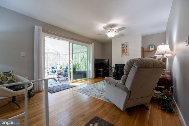 3812 TALL OAK CT, Annandale, VA 22003