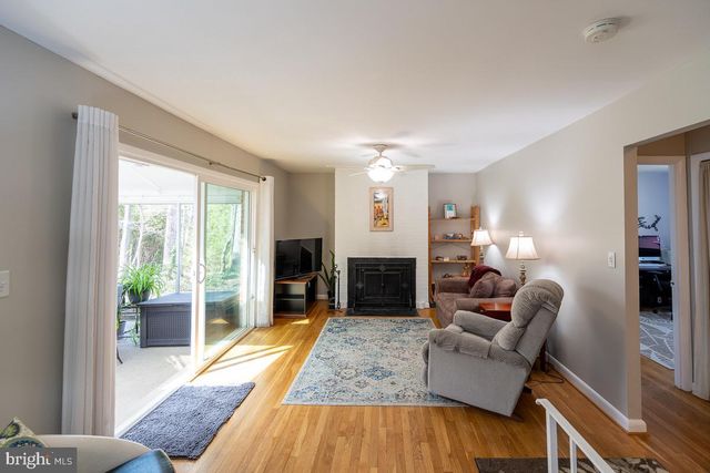 3812 TALL OAK CT, Annandale, VA 22003