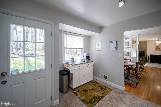 3812 TALL OAK CT, Annandale, VA 22003