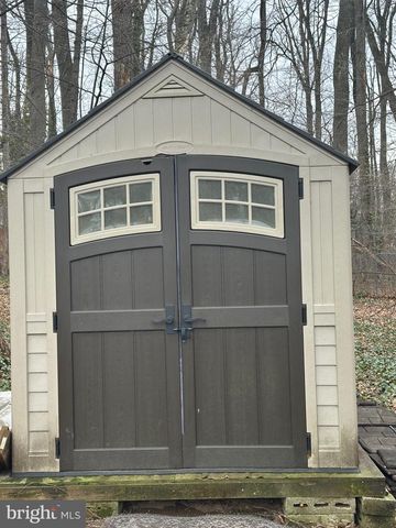 3812 TALL OAK CT, Annandale, VA 22003