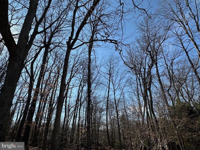 3812 TALL OAK CT, Annandale, VA 22003