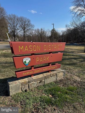 3812 TALL OAK CT, Annandale, VA 22003