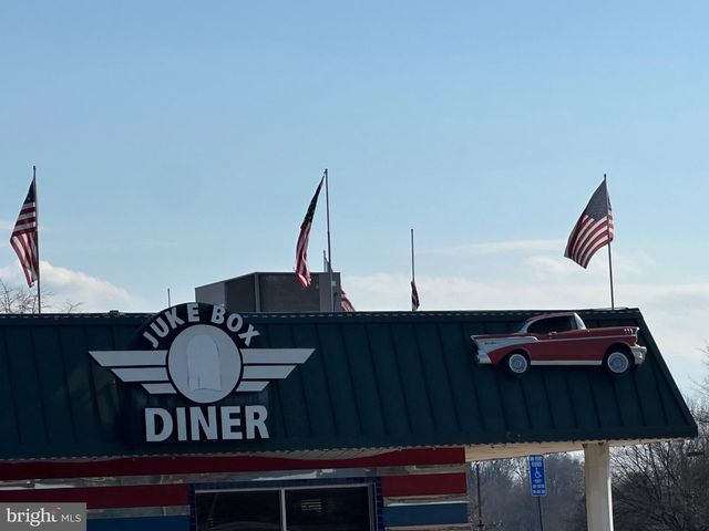 3812 TALL OAK CT, Annandale, VA 22003