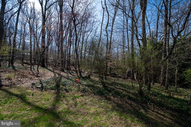 3812 TALL OAK CT, Annandale, VA 22003