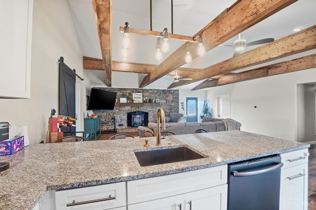 10319 S St Rt 48, Hamilton Twp, OH 45140