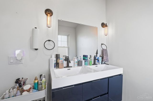 10319 S St Rt 48, Hamilton Twp, OH 45140