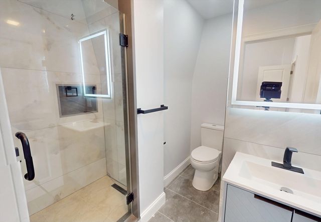 14 King St 3, Boston, MA 02122