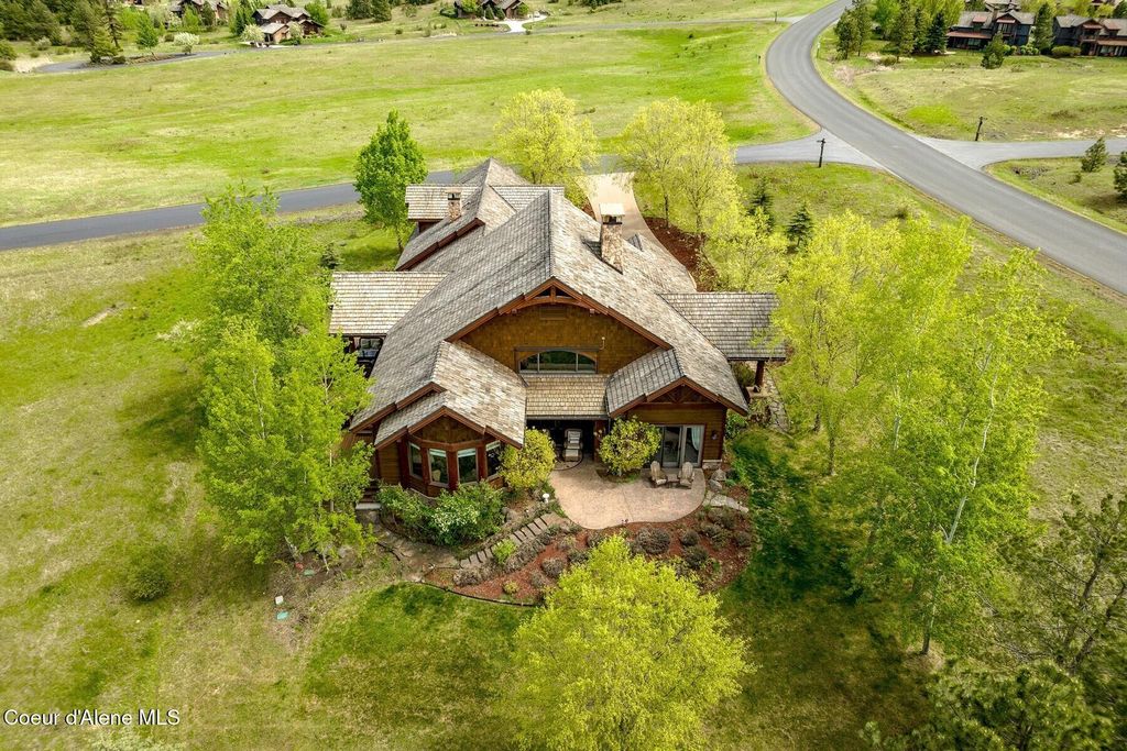 16829 S Lazurite Dr, Coeur d'Alene, ID 83814 photo 2