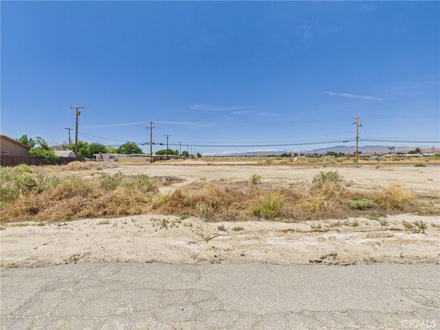 2643 Dixie Street, Rosamond, CA 93560