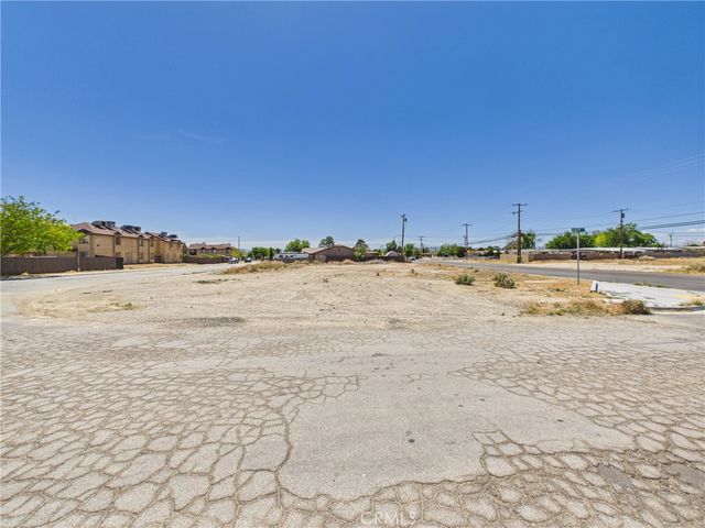 2643 Dixie Street, Rosamond, CA 93560