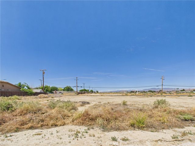 2643 Dixie Street, Rosamond, CA 93560