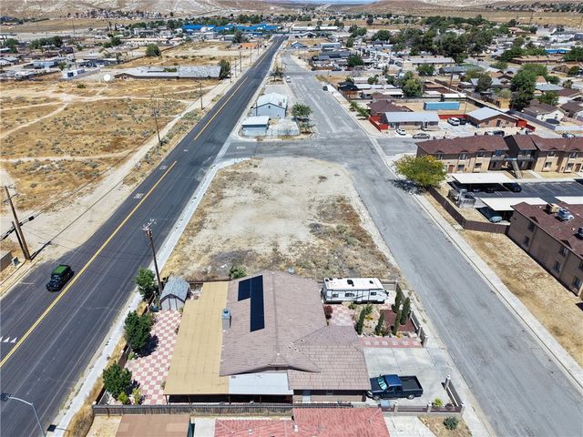 2643 Dixie Street, Rosamond, CA 93560