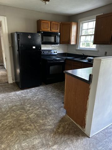 310 4Th Ave, Murfreesboro, TN 37130