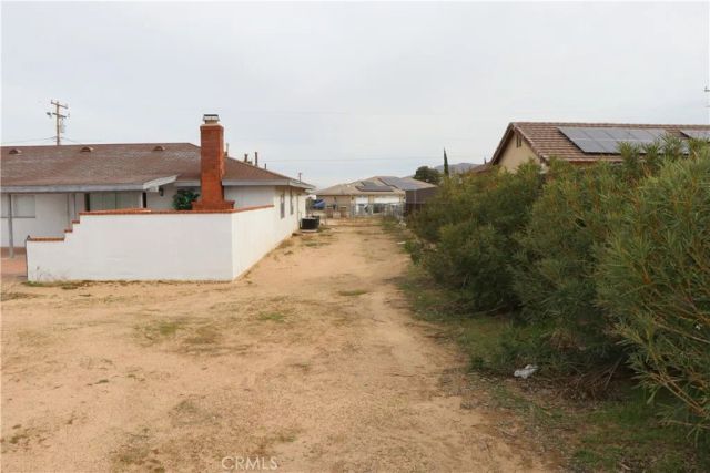 7864 Newhall Avenue, Hesperia, CA 92345
