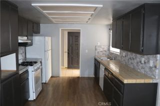 7864 Newhall Avenue, Hesperia, CA 92345