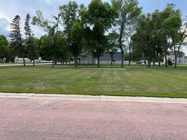 101 & 103 Kent Street, Lake Benton, MN 56149