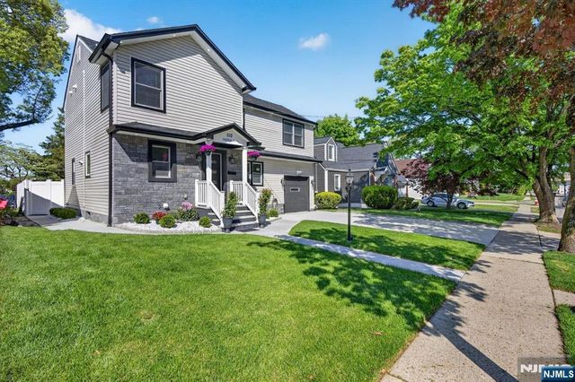 110 Central Avenue, Rochelle Park, NJ 07662
