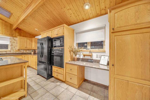 6916 N Prairie Crest Rd, Spokane, WA 99224