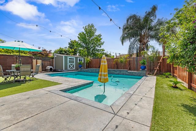 2616 Puccini Pl, Modesto, CA 95358