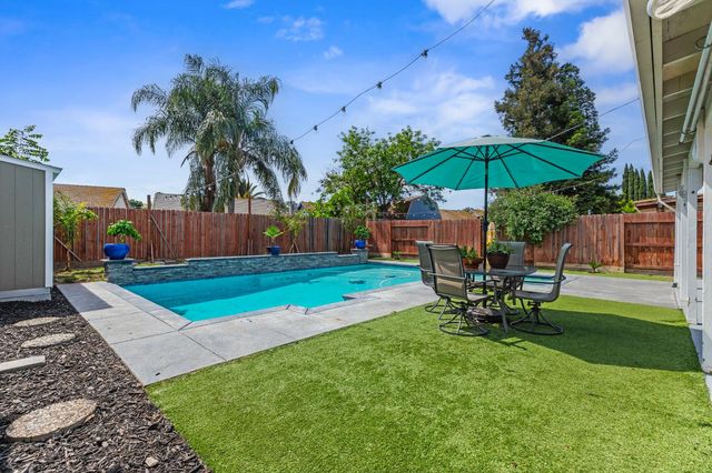 2616 Puccini Pl, Modesto, CA 95358