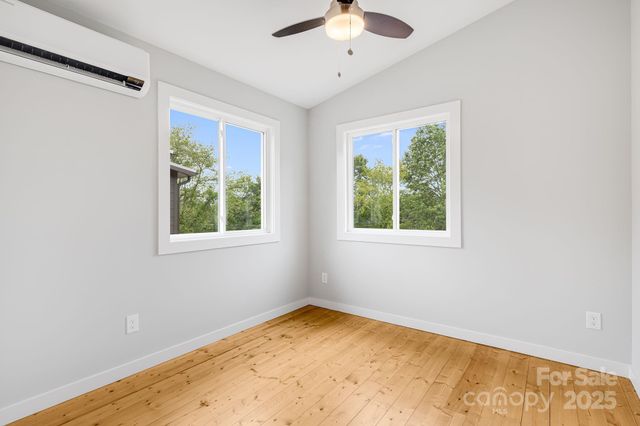 108 Lager Lane, Asheville, NC 28806
