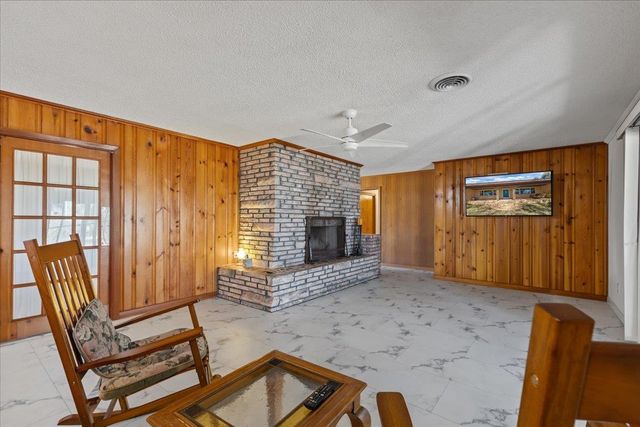 200 Davis Drive, Perry, FL 32348