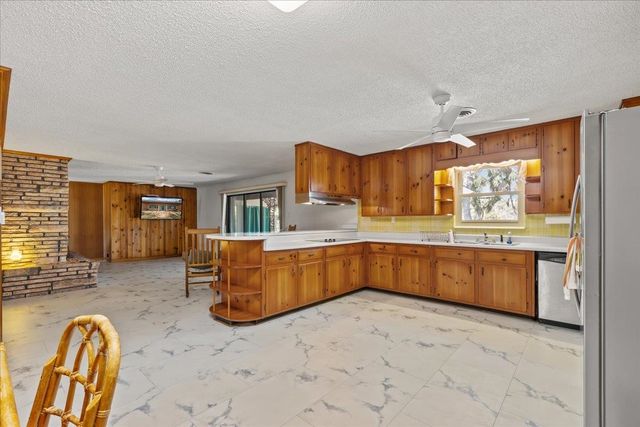 200 Davis Drive, Perry, FL 32348