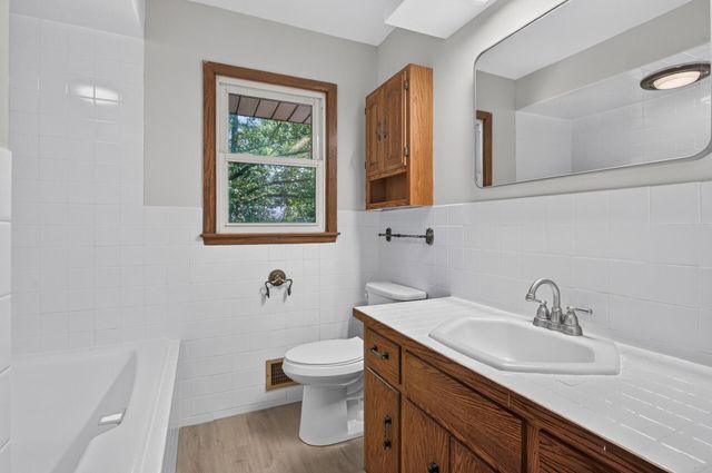 7432 Idaho Avenue N, Brooklyn Park, MN 55428