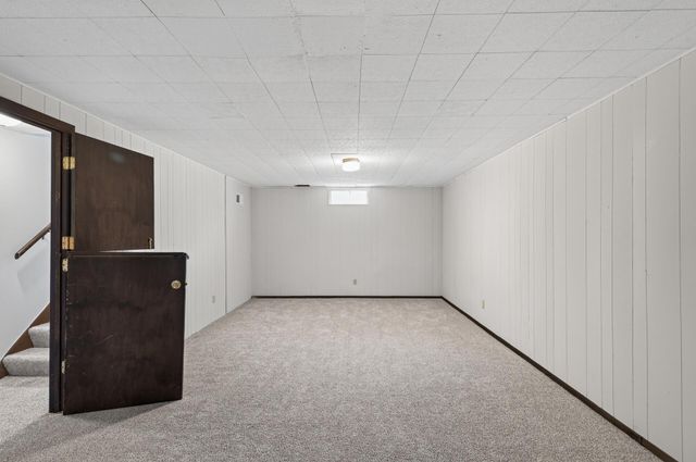 7432 Idaho Avenue N, Brooklyn Park, MN 55428