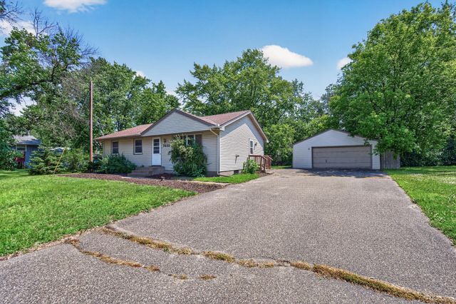 7432 Idaho Avenue N, Brooklyn Park, MN 55428