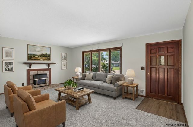 7432 Idaho Avenue N, Brooklyn Park, MN 55428