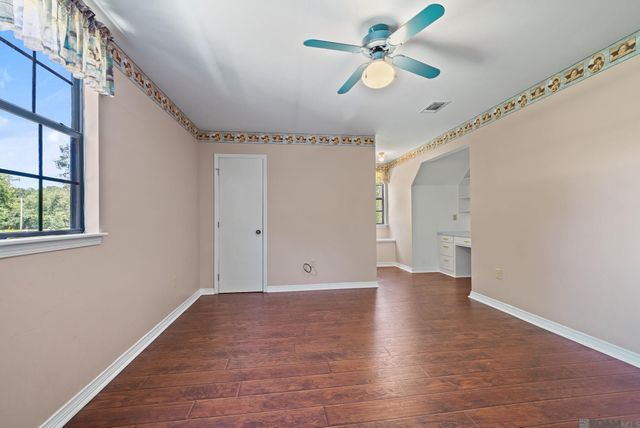 13616 Denham Rd, Central, LA 70818