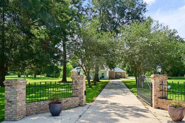 13616 Denham Rd, Central, LA 70818