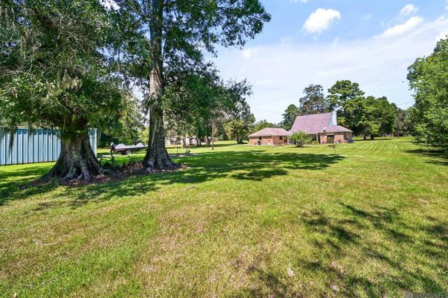13616 Denham Rd, Central, LA 70818