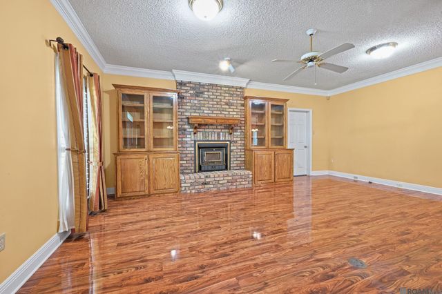 13616 Denham Rd, Central, LA 70818
